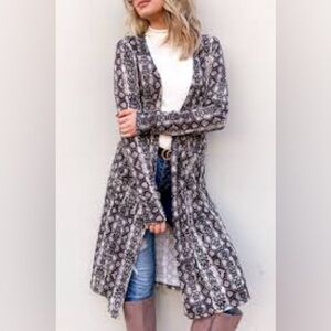 AND THE WHY NWT Snakeskin Print Duster Cardigan Size Small